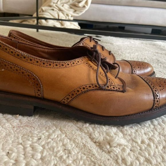 Men\'s brown leather vintage looking dress shoes main image 4